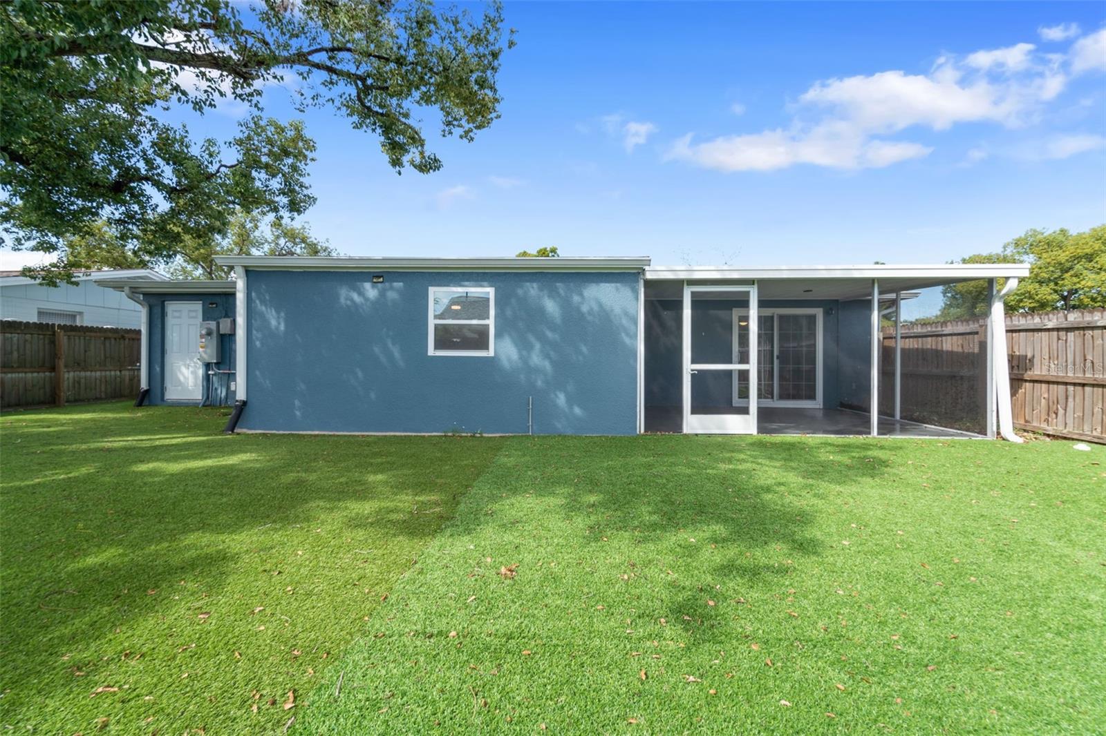 Image 41 of 62 For 4238 Glissade Drive