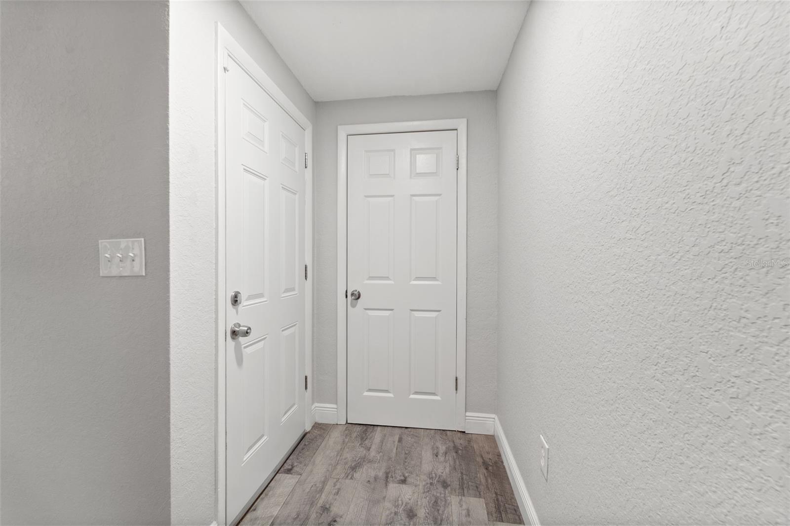 Image 5 of 62 For 4238 Glissade Drive