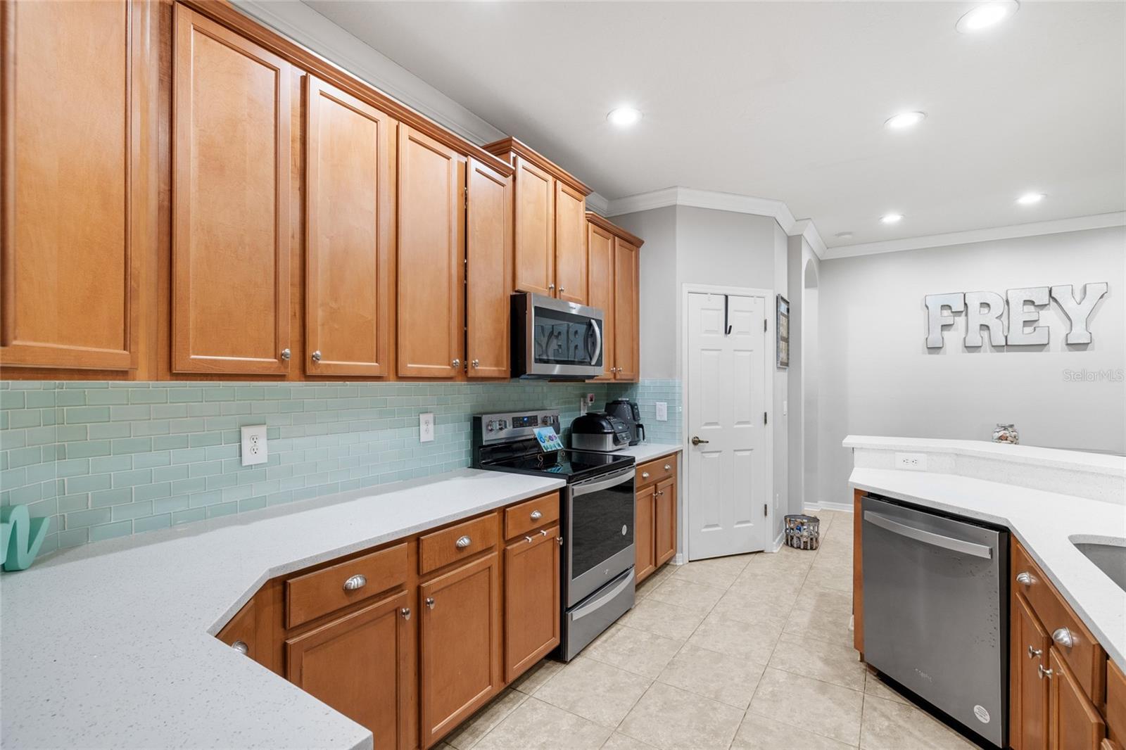 Image 16 of 51 For 11139 Ragsdale Court