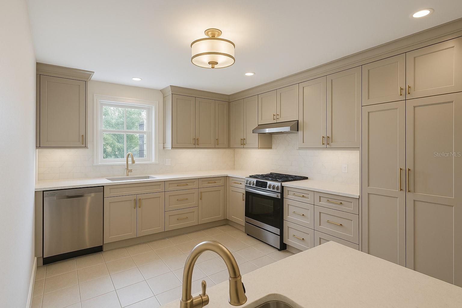 Image 13 of 61 For 504 Florida Avenue 215