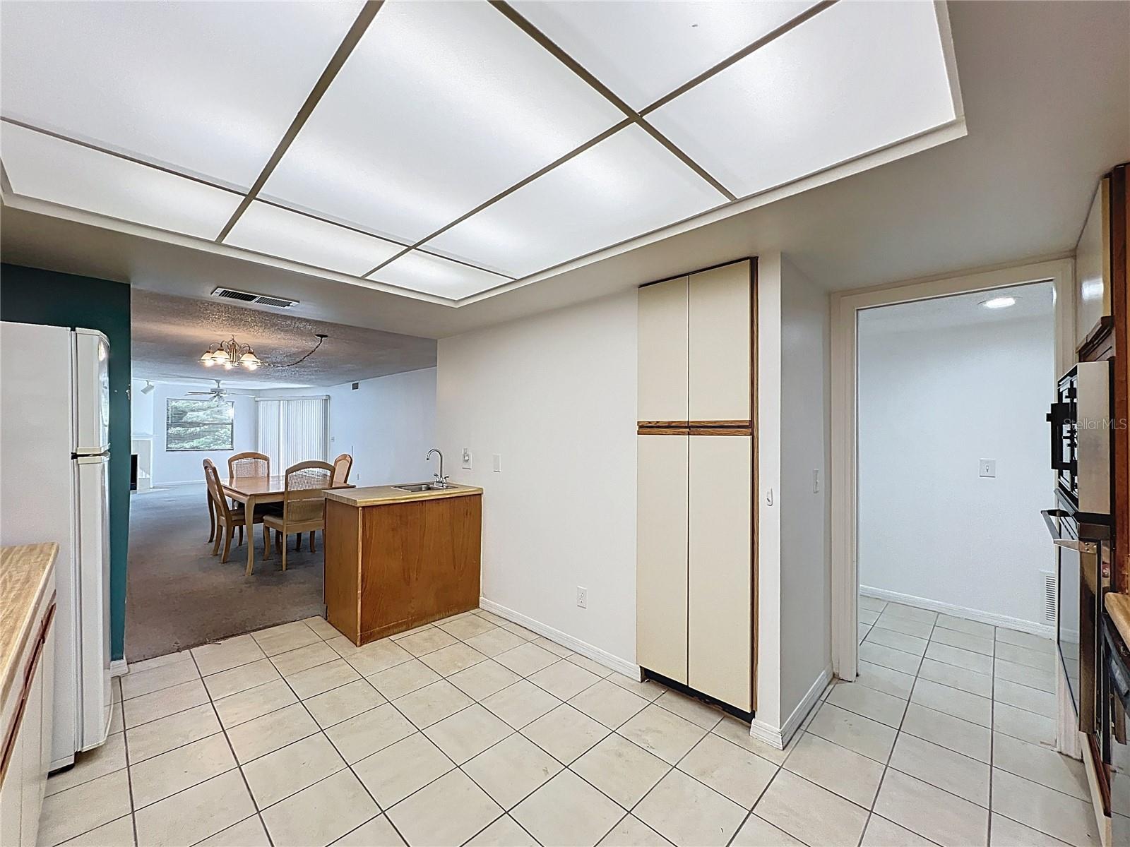 Image 19 of 61 For 504 Florida Avenue 215