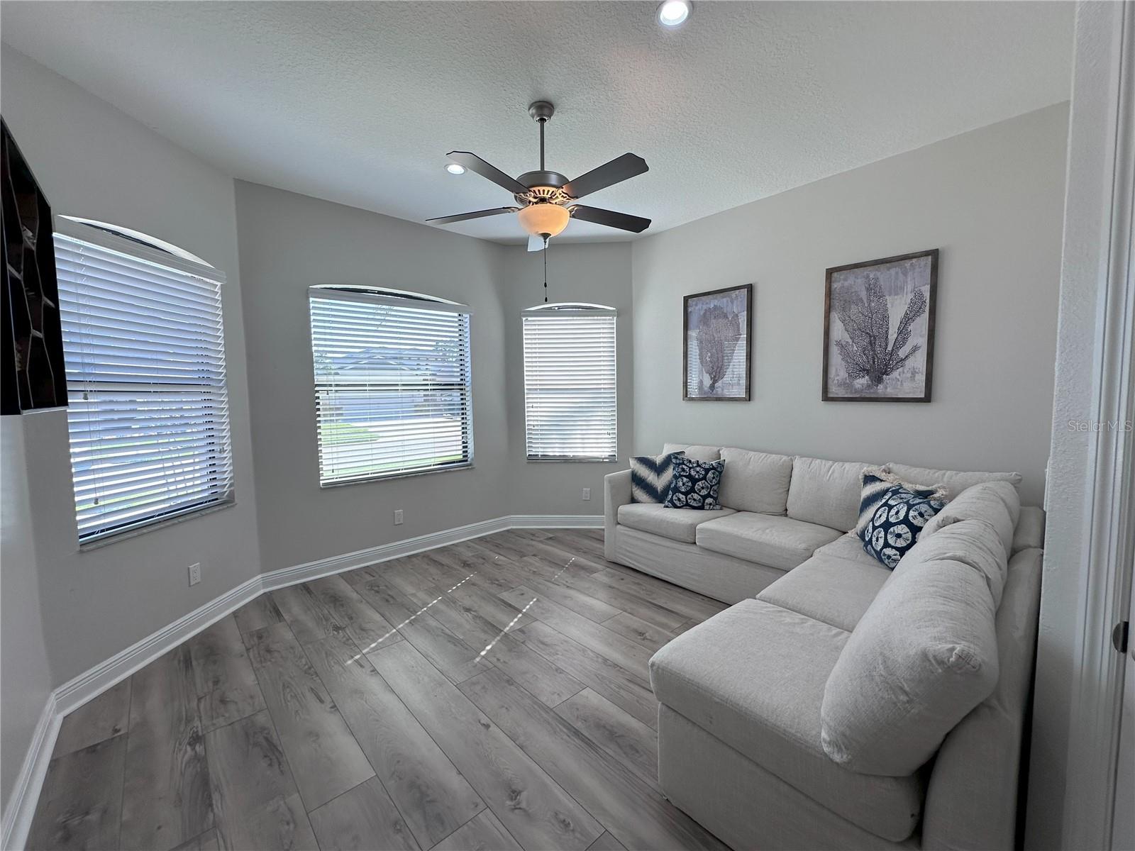 Image 21 of 41 For 12403 Coralbean Court