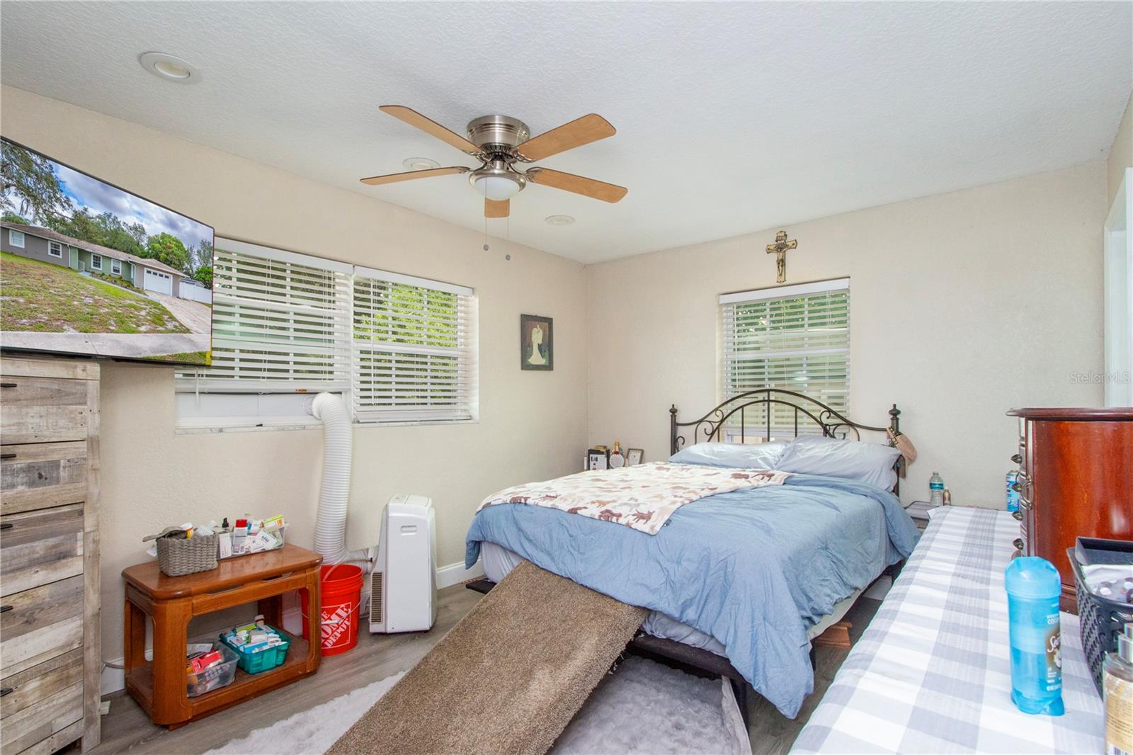 Image 11 of 31 For 7367 Gates Circle