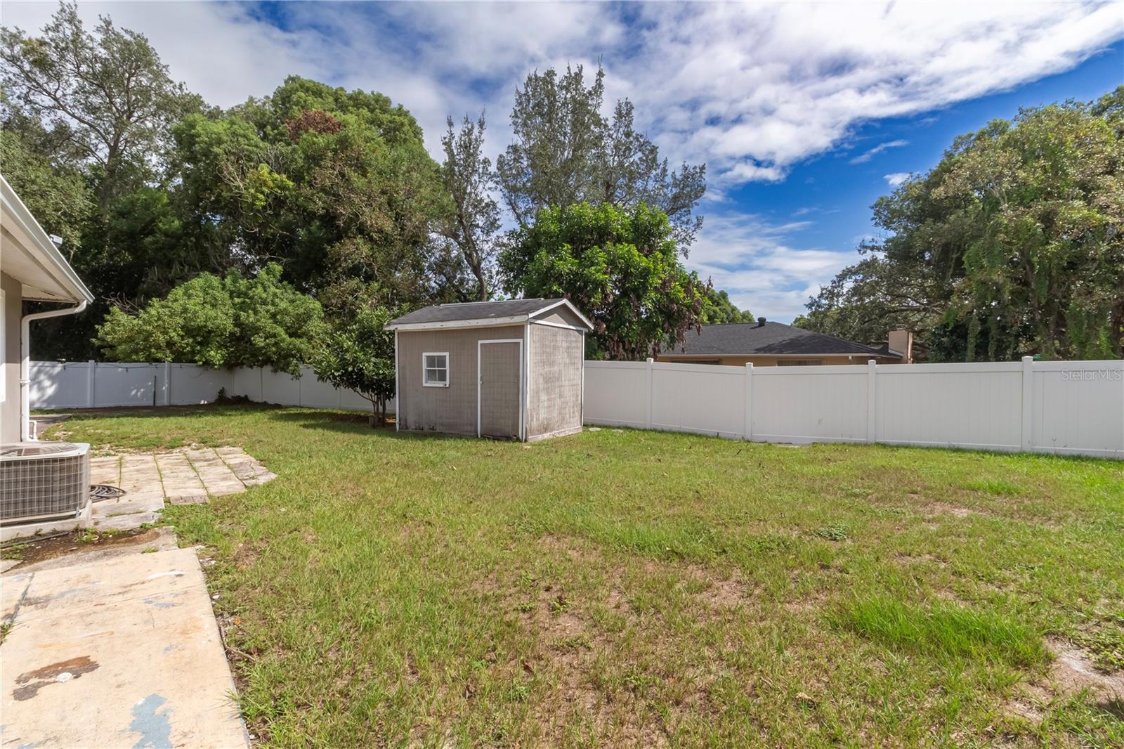 Image 20 of 31 For 7367 Gates Circle