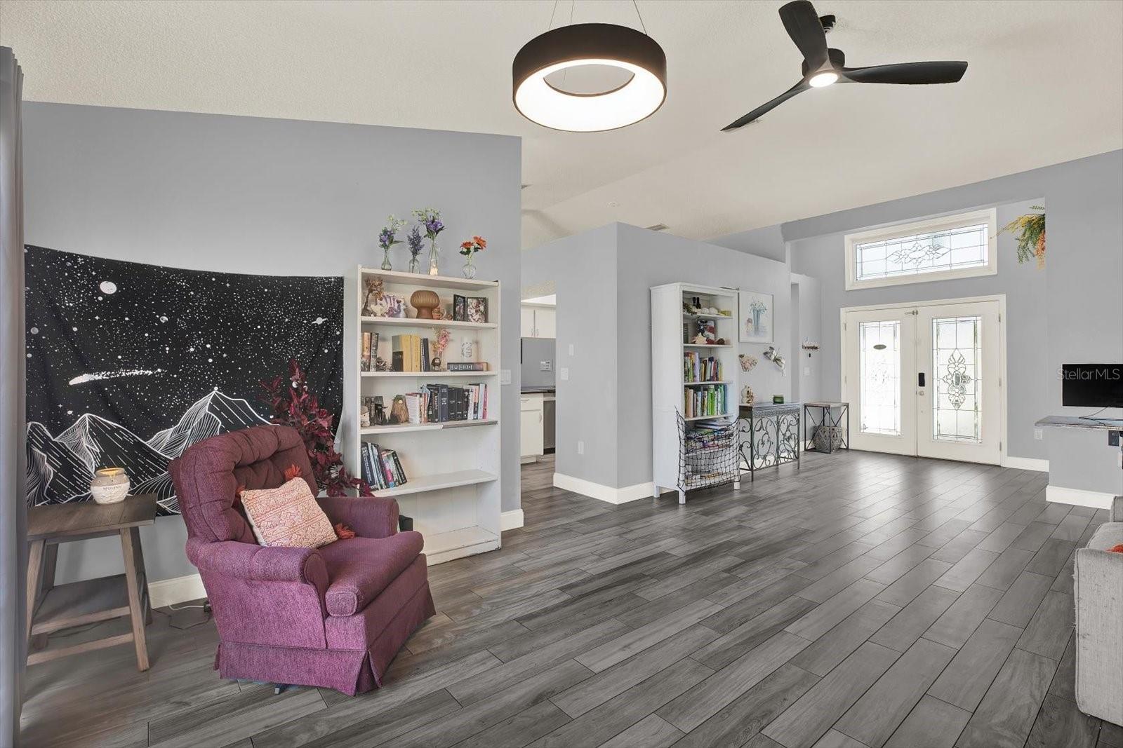 Image 19 of 30 For 2169 Arrow Avenue