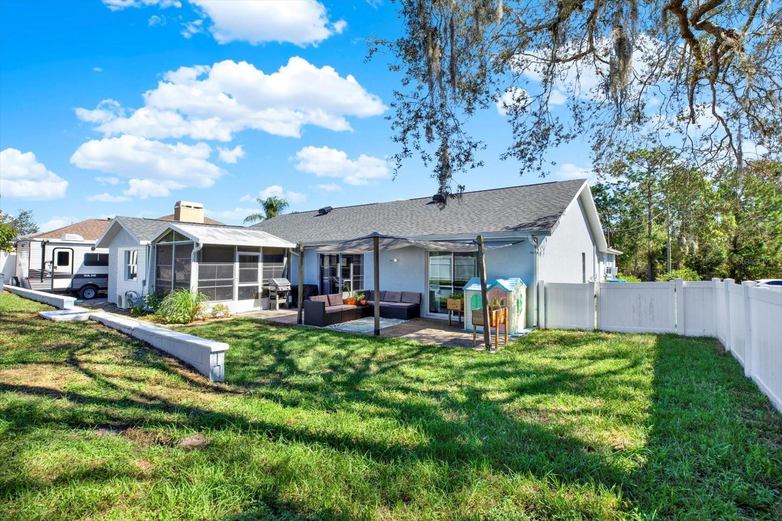 Image 25 of 30 For 2169 Arrow Avenue