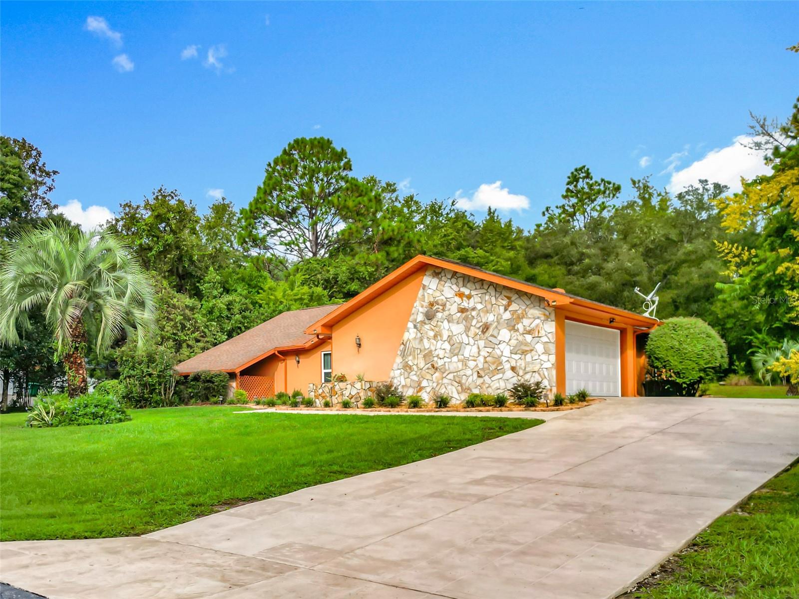 Image 5 of 66 For 4353 Indianhead Road