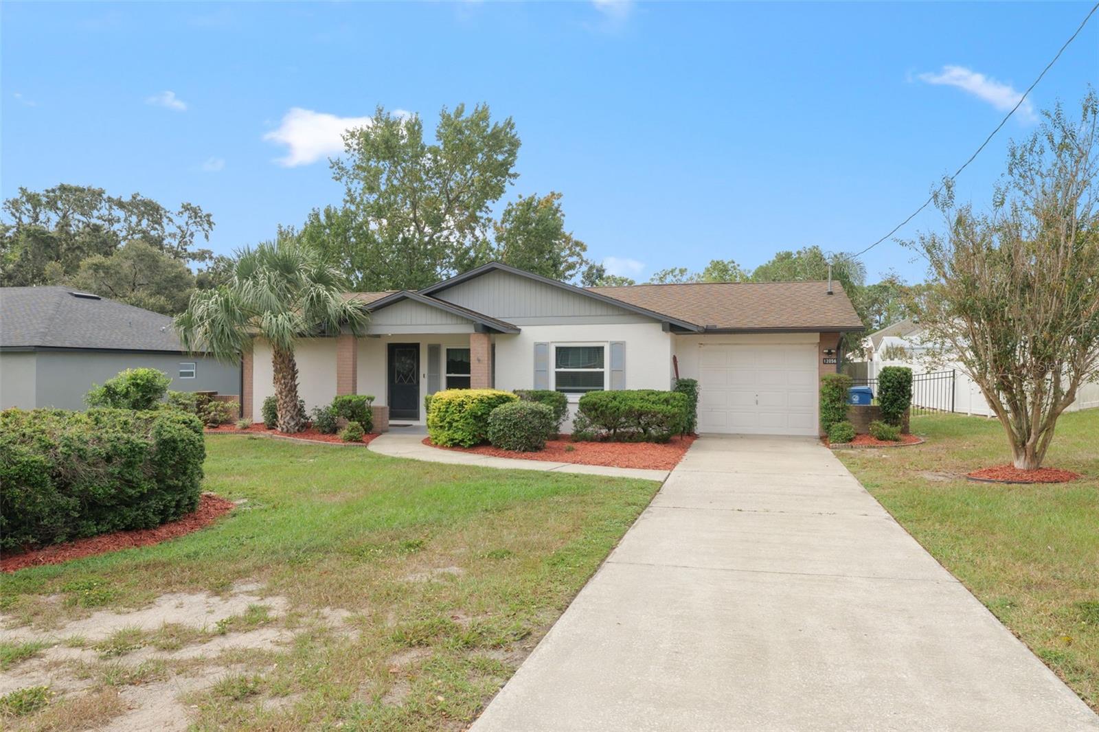 Image 3 of 37 For 12056 Cradock Street