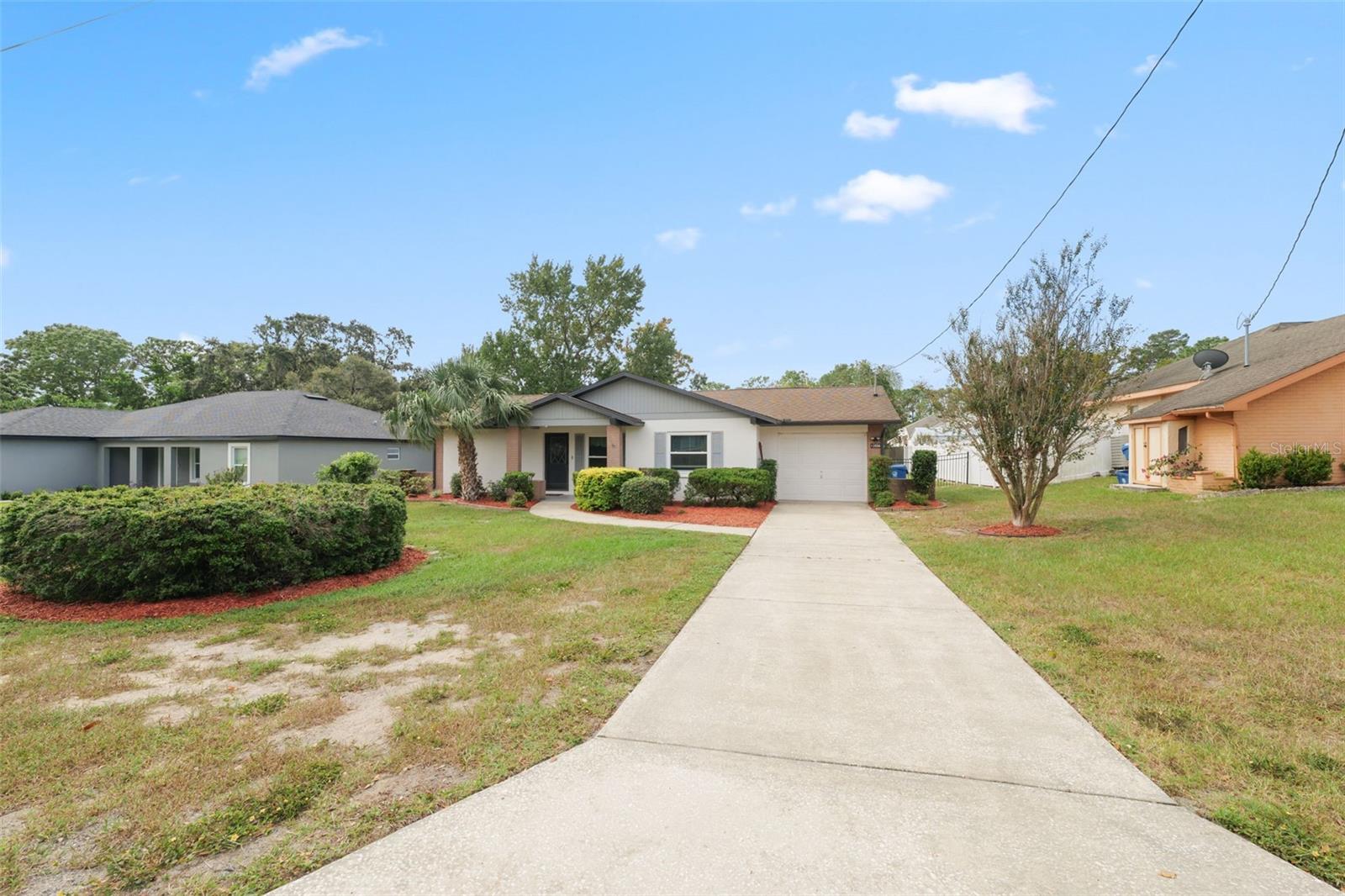 Image 4 of 37 For 12056 Cradock Street