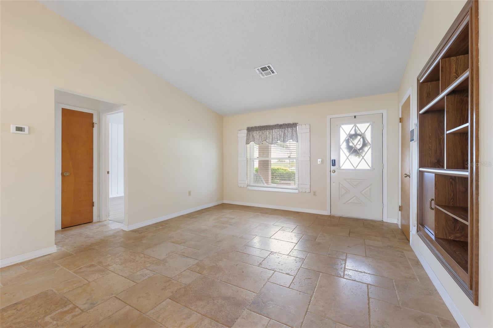 Image 8 of 37 For 12056 Cradock Street