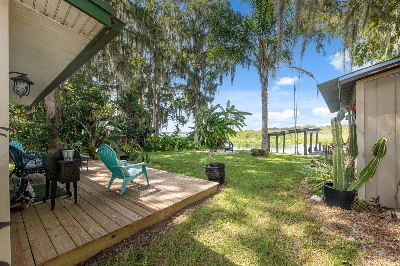 Listing photo id 38 for 7965 Riverbend Road