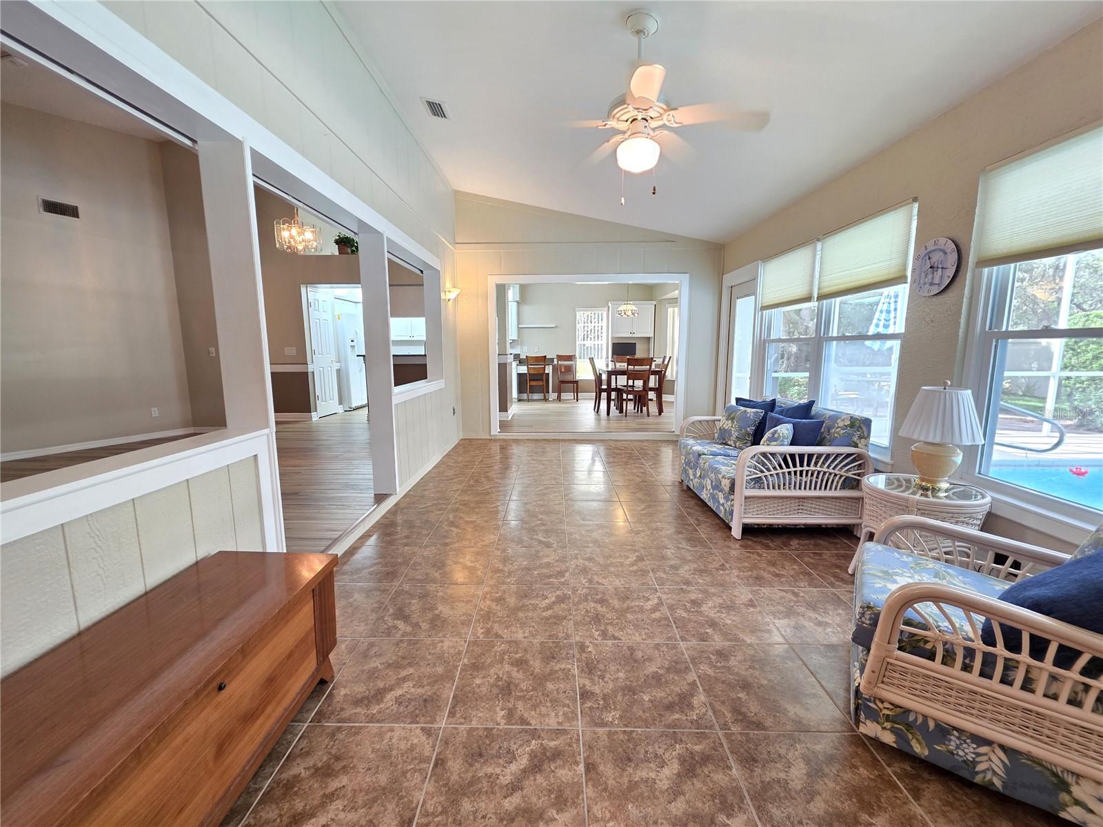 Image 13 of 47 For 2113 Waterview Terrace