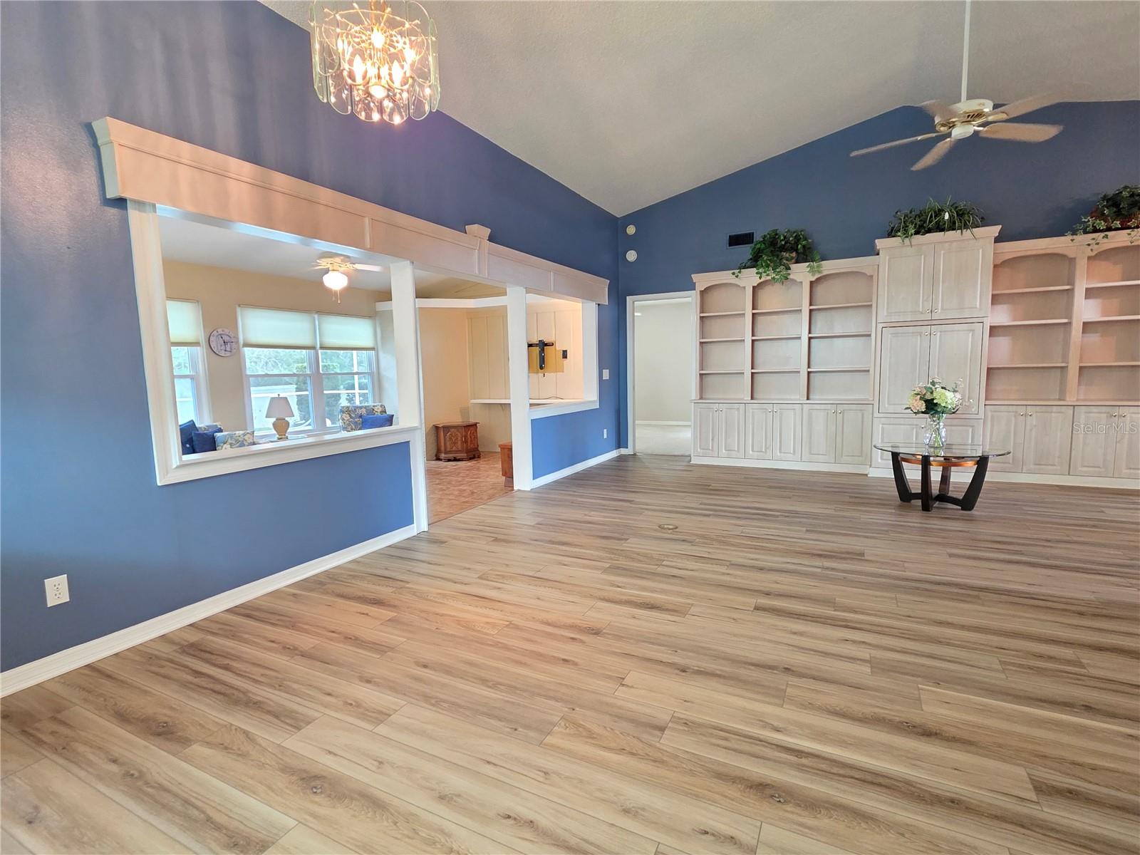 Image 5 of 47 For 2113 Waterview Terrace
