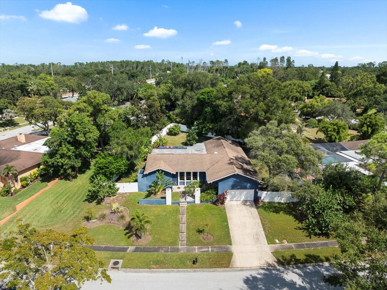 Image 2 of 66 For 995 Rolling Hills Drive