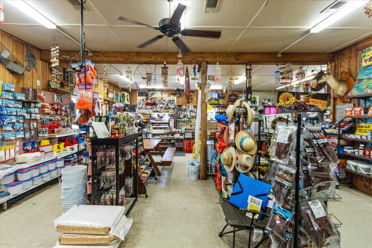 Image 11 of 35 For 190 Us Highway 19