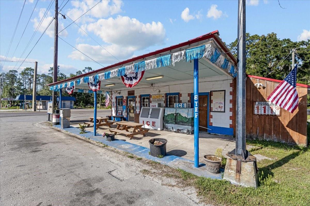 Image 8 of 35 For 190 Us Highway 19
