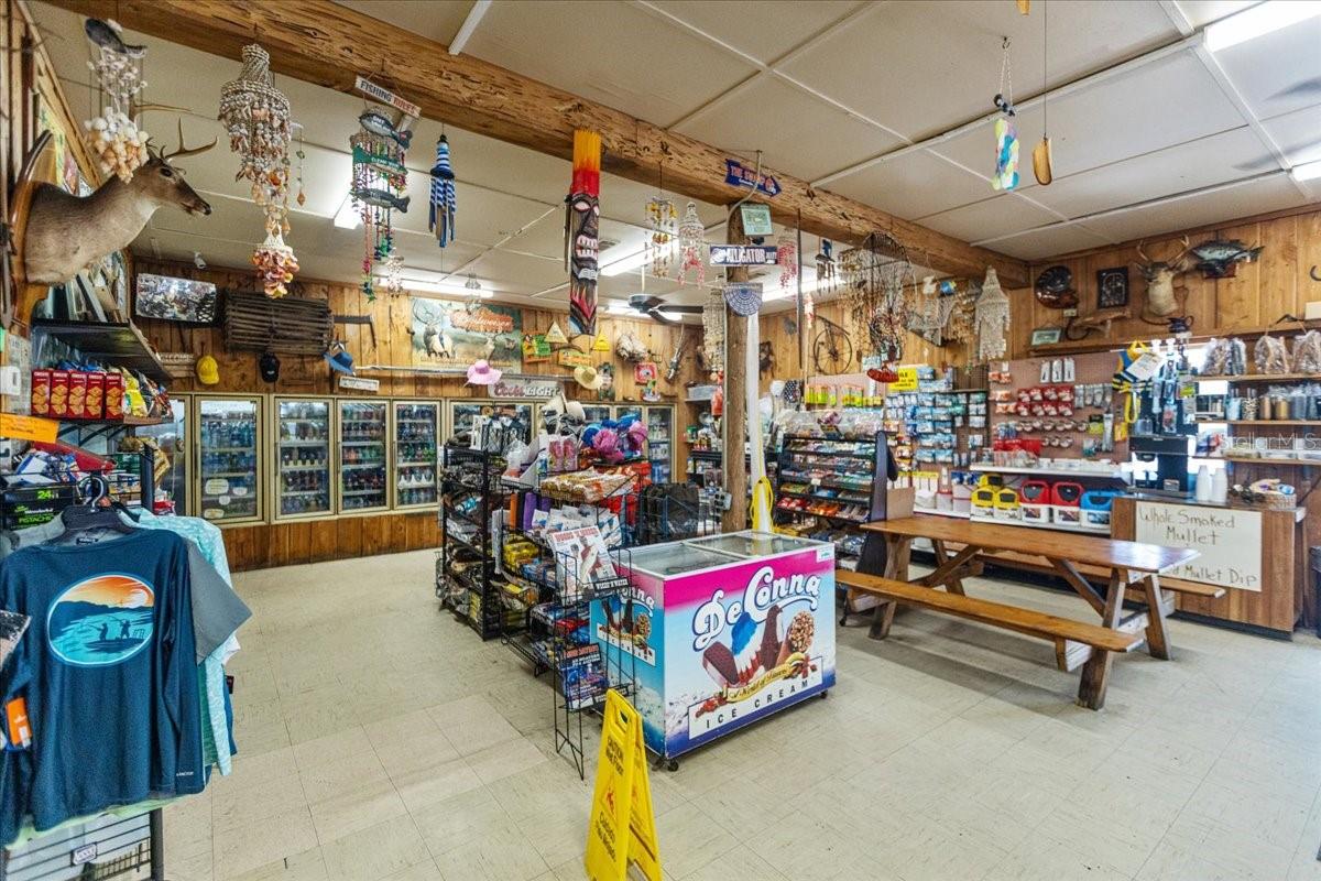 Image 9 of 35 For 190 Us Highway 19