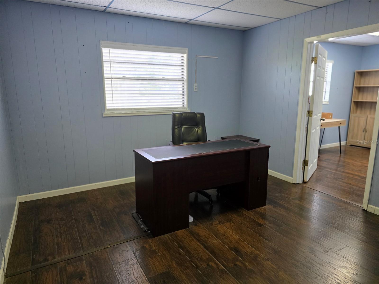 Image 13 of 38 For 4058 Lamson Avenue