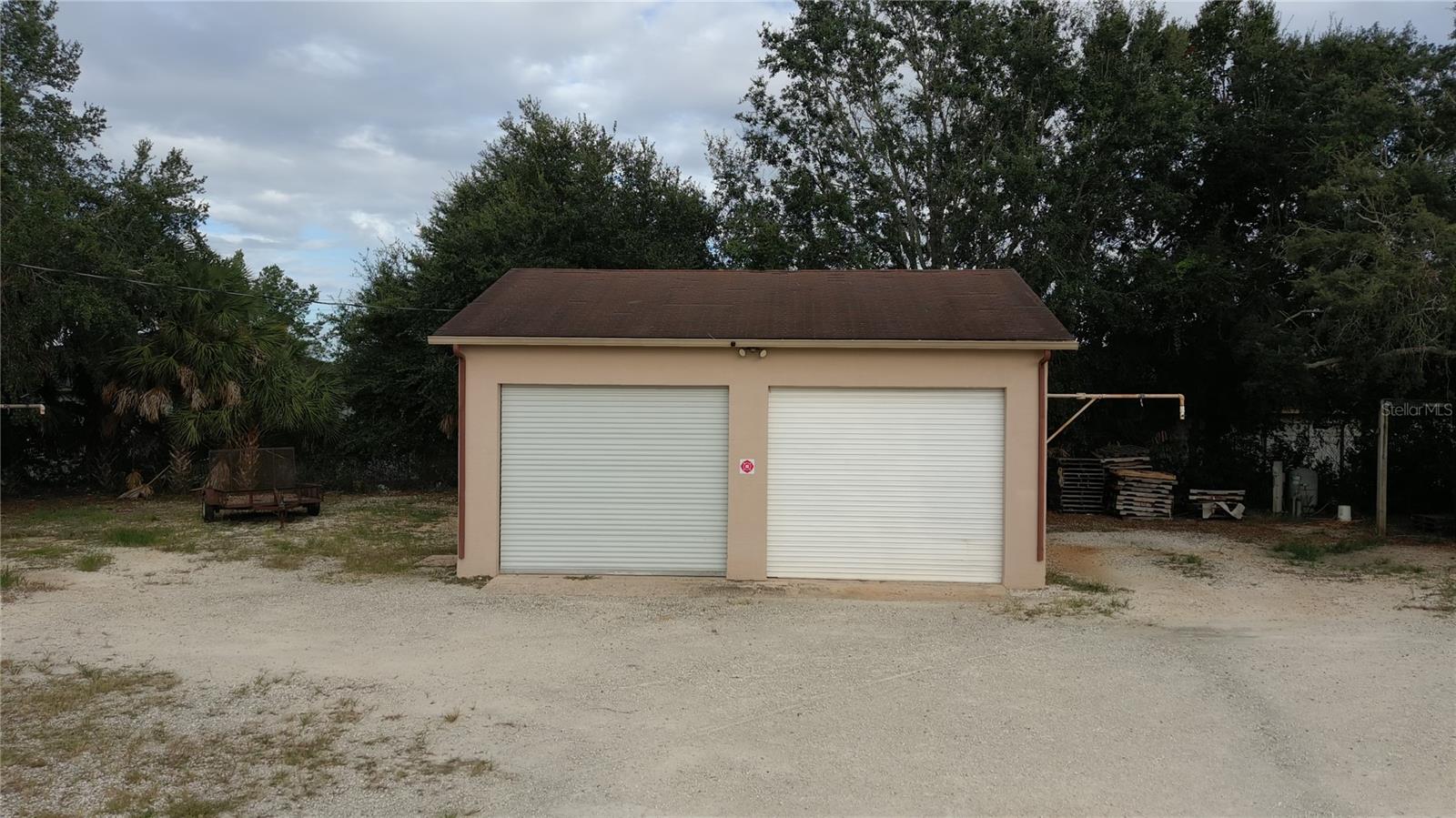 Image 6 of 38 For 4058 Lamson Avenue