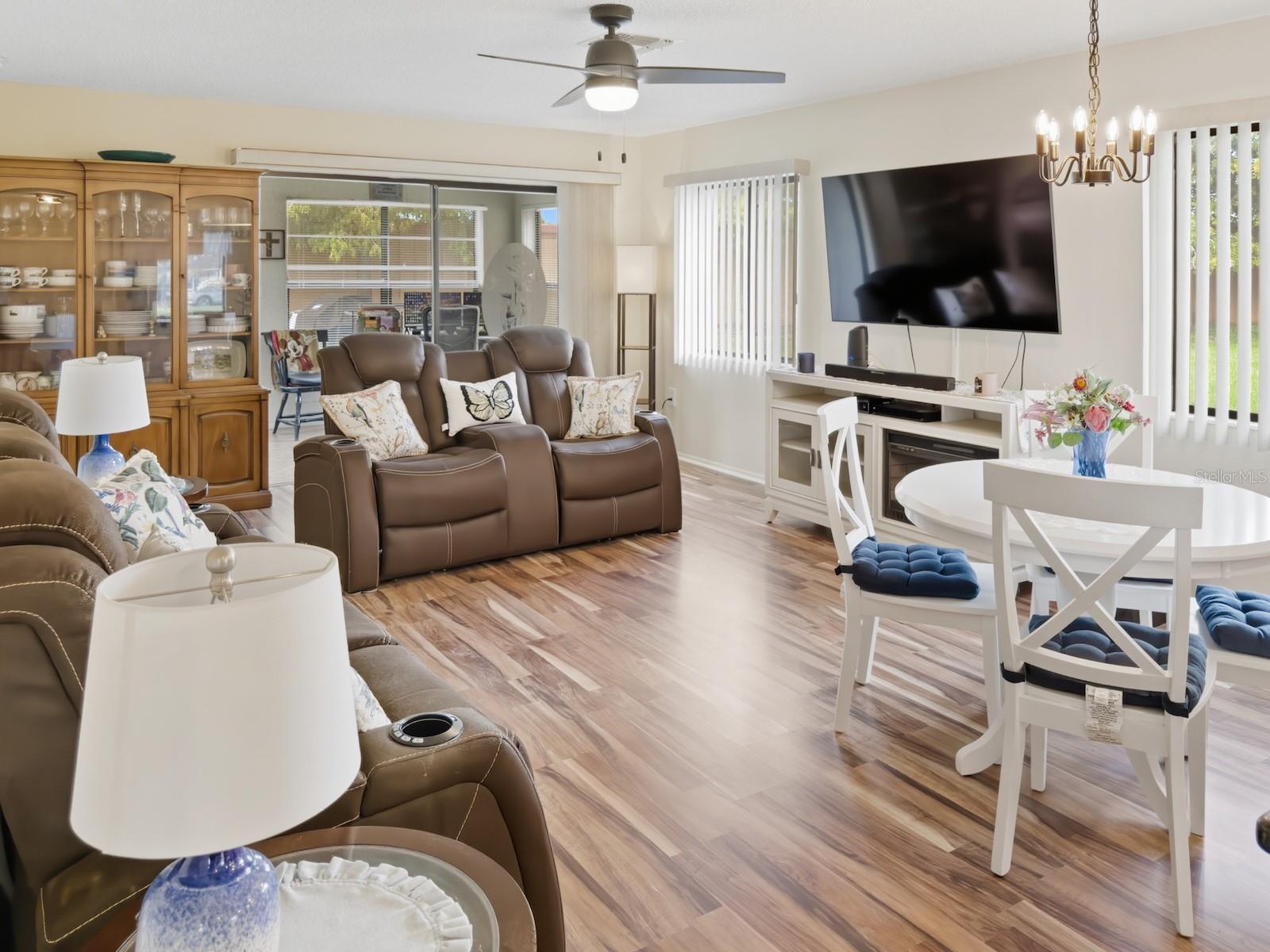 Image 10 of 42 For 7221 Greystone Drive D