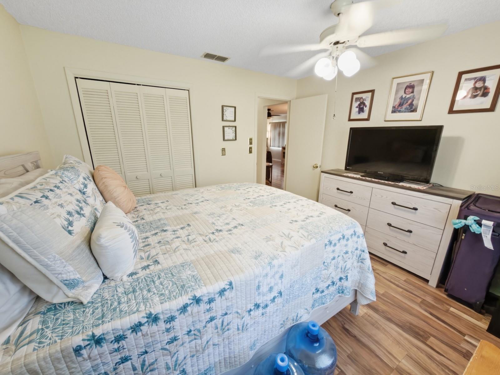 Image 15 of 42 For 7221 Greystone Drive D