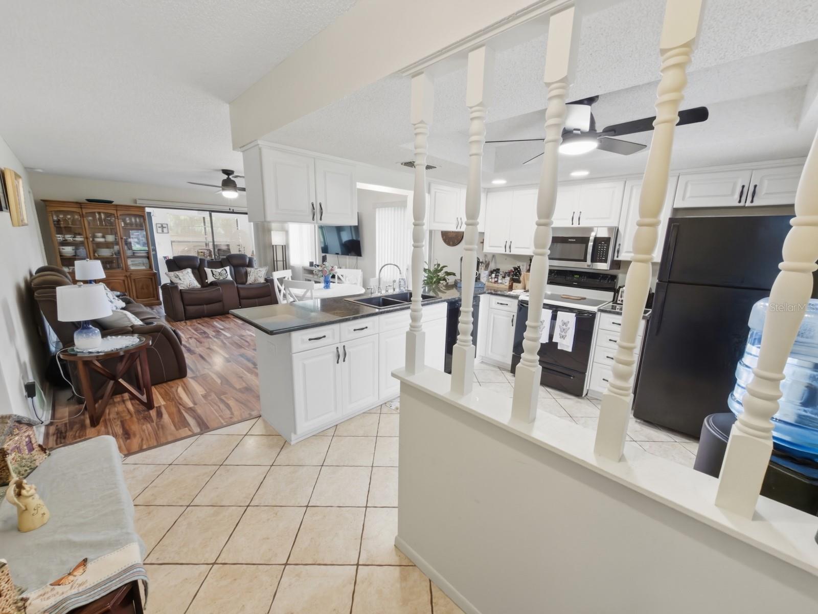 Image 3 of 42 For 7221 Greystone Drive D