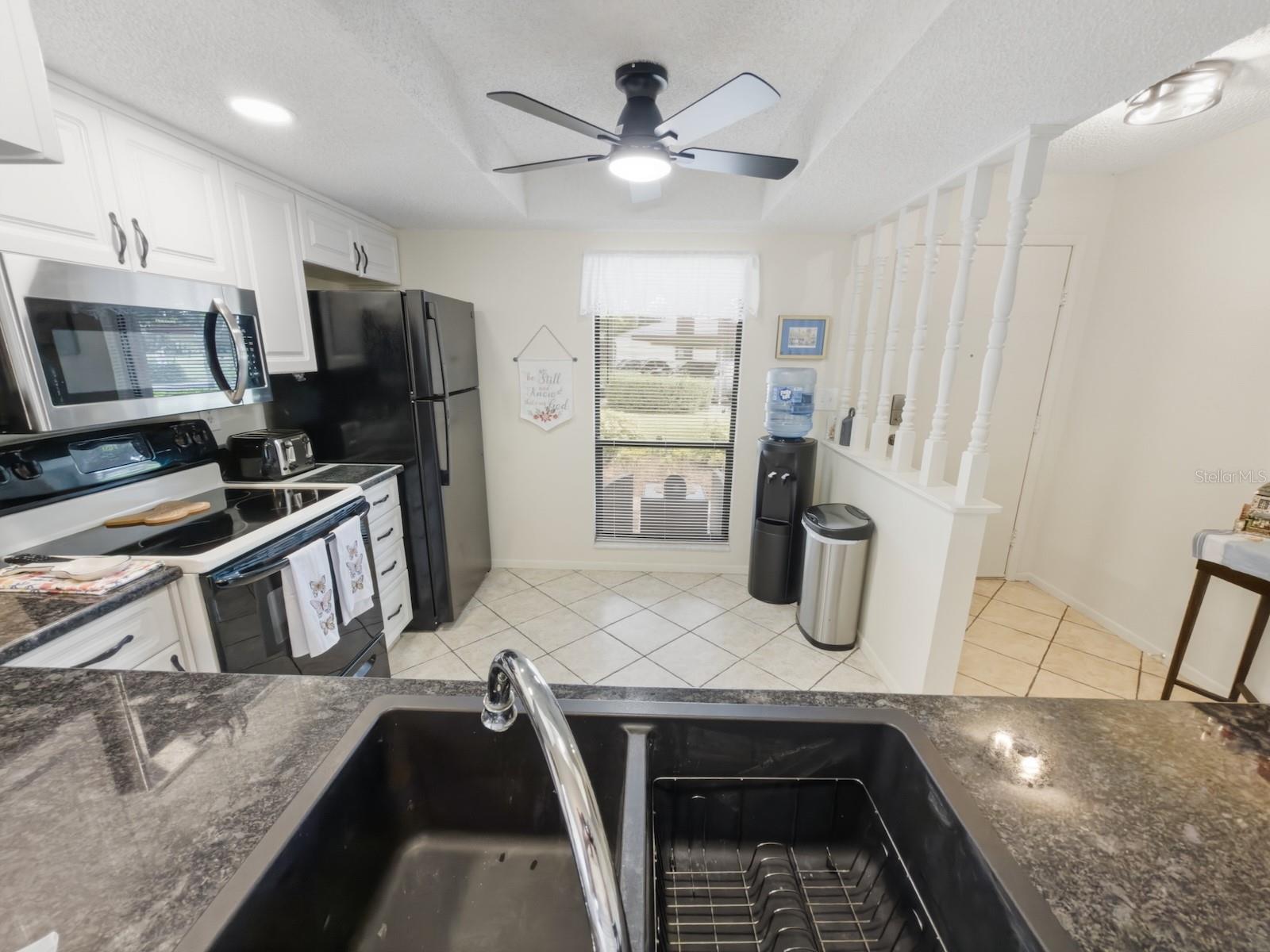 Image 8 of 42 For 7221 Greystone Drive D