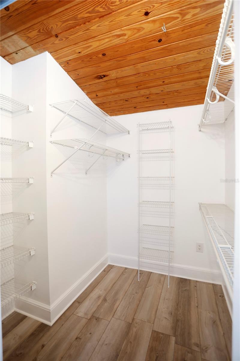 Image 28 of 38 For 3194 Indian Gulf