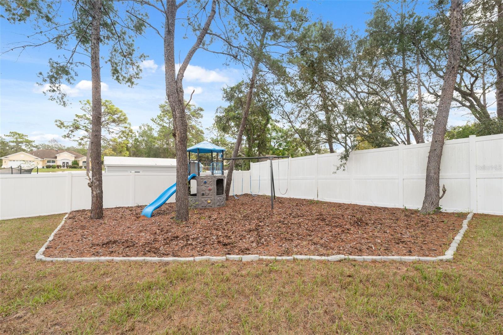 Image 32 of 76 For 11344 Gallinule Avenue