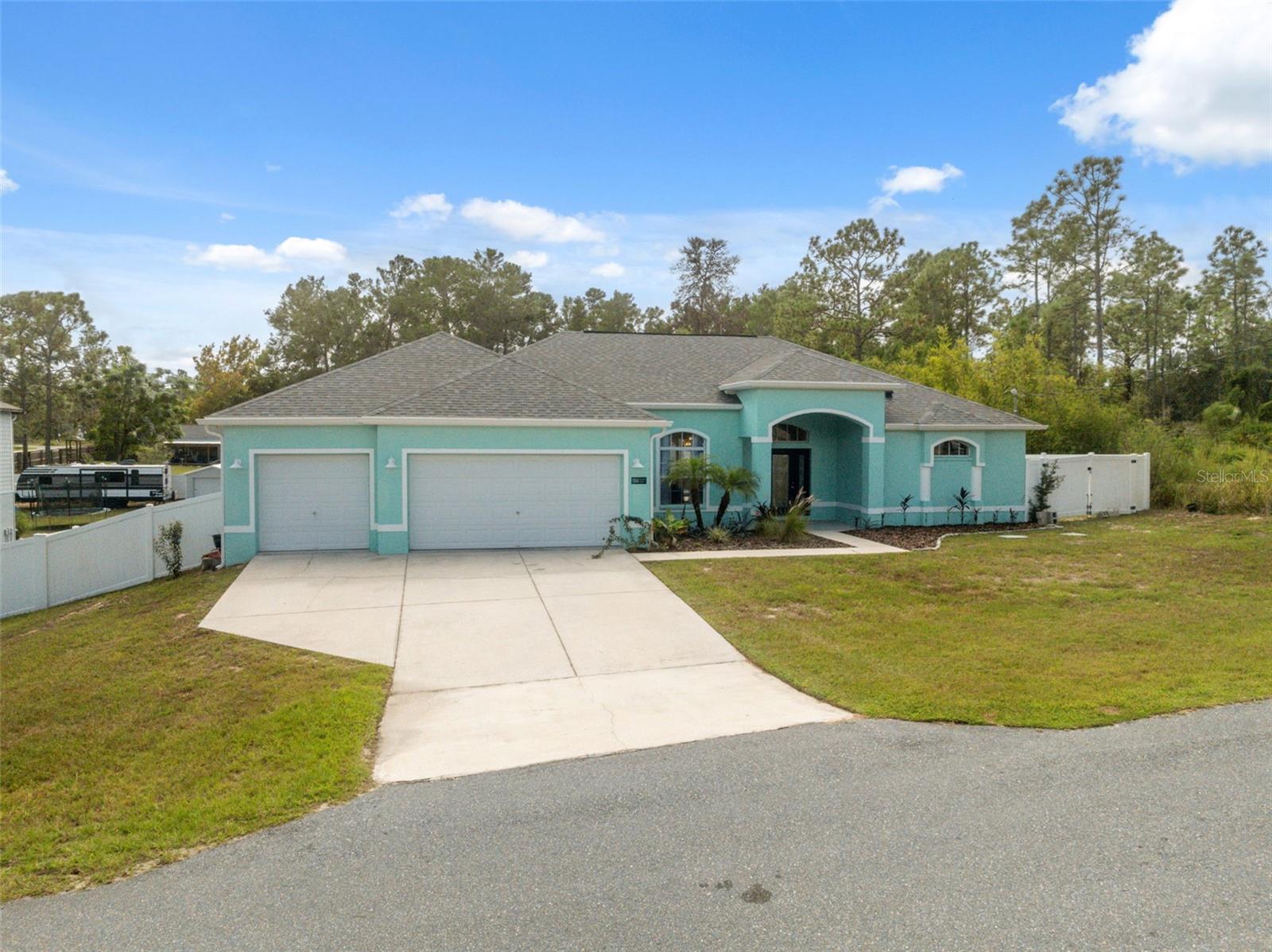 Image 35 of 76 For 11344 Gallinule Avenue