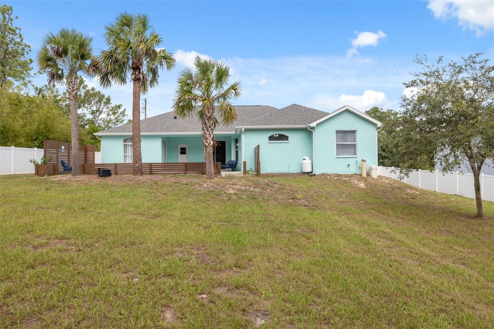 Image 37 of 76 For 11344 Gallinule Avenue