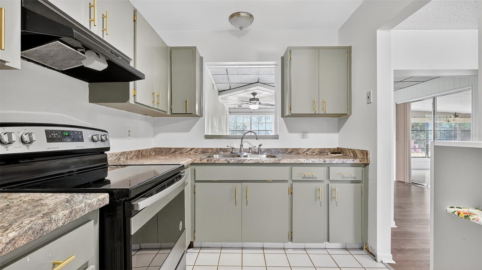 Image 12 of 45 For 9408 River Road