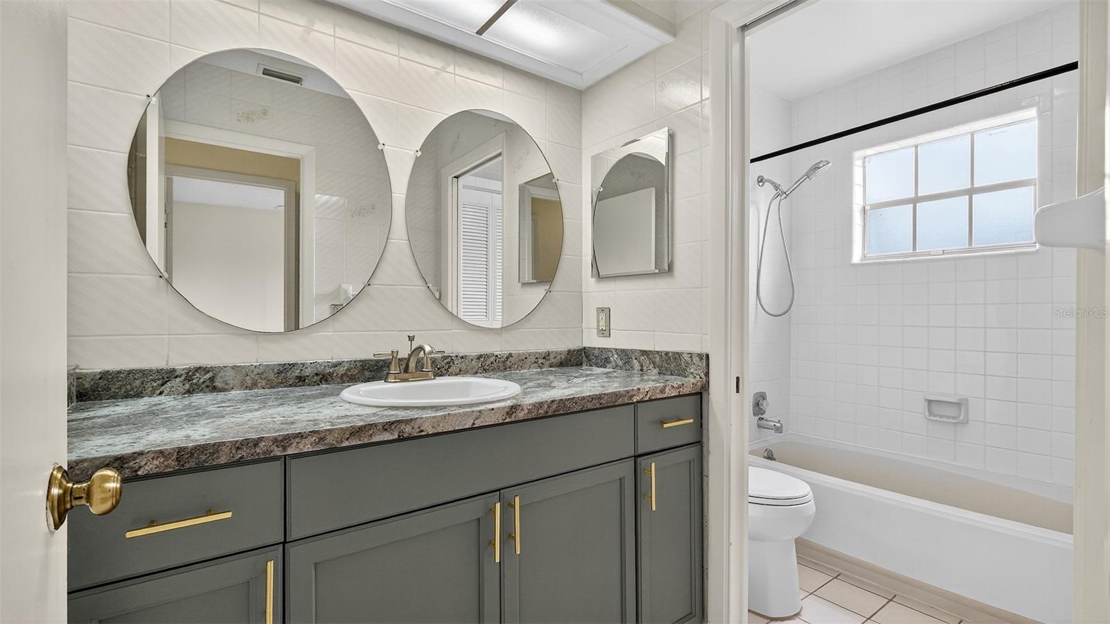 Image 23 of 45 For 9408 River Road