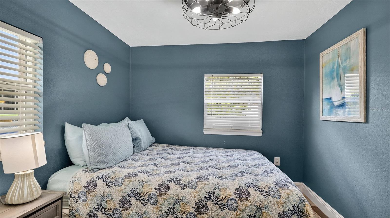 Image 19 of 52 For 5411 Teal Drive