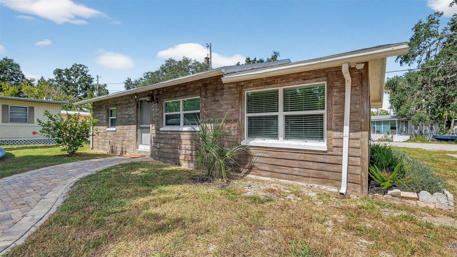 Image 25 of 52 For 5411 Teal Drive