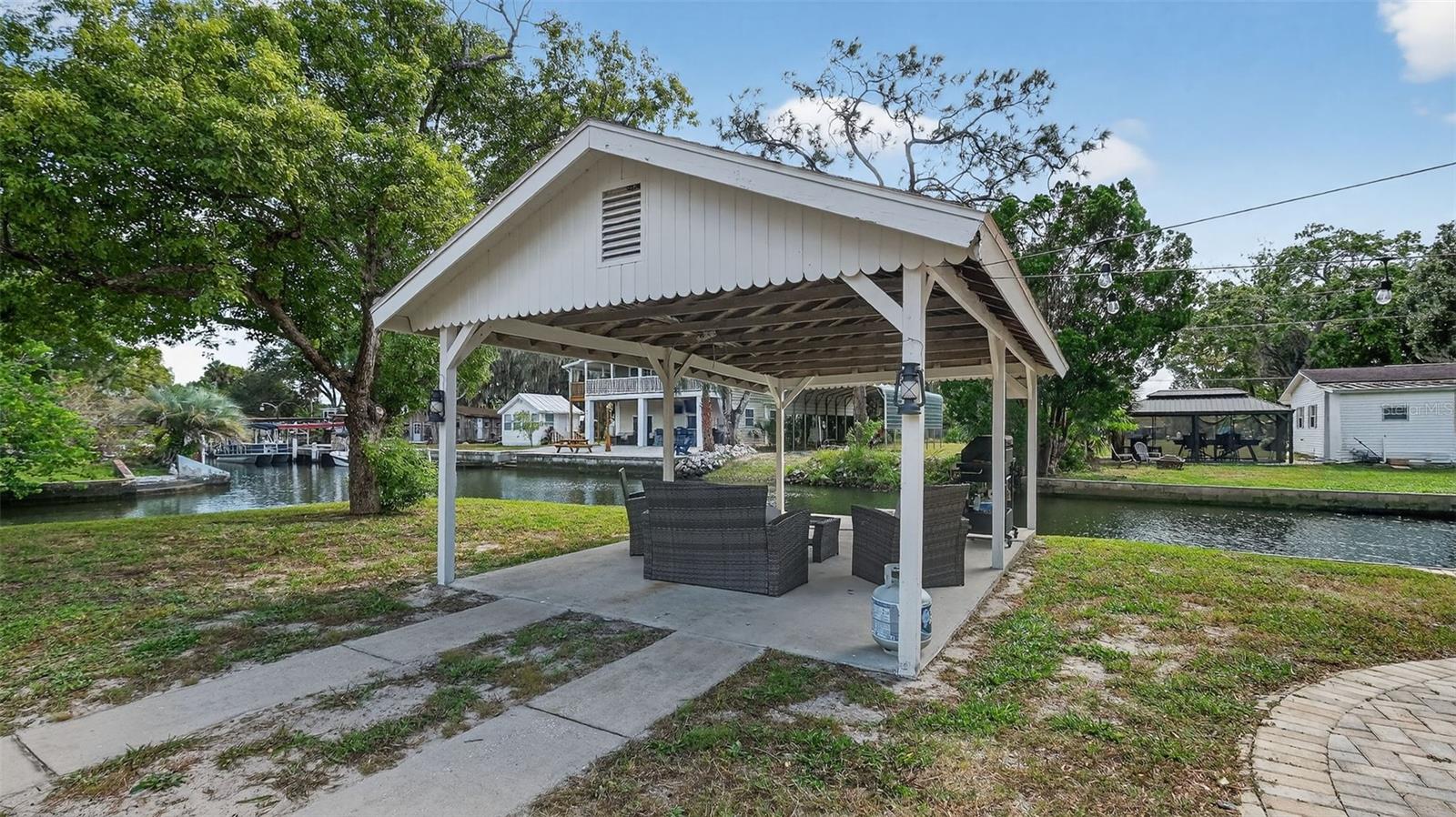 Image 30 of 52 For 5411 Teal Drive