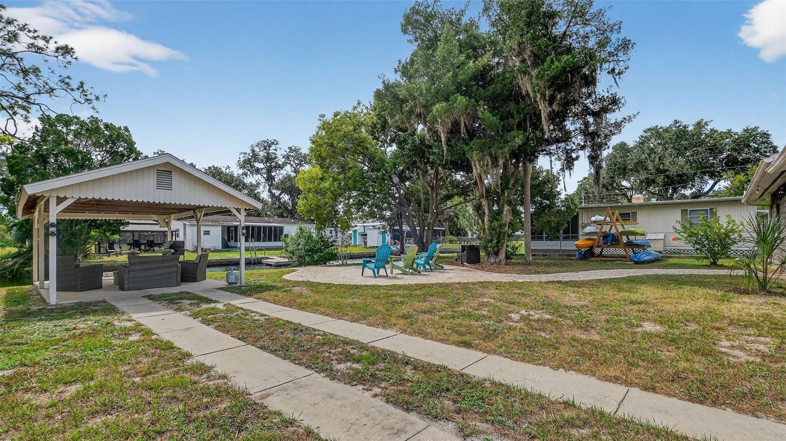 Image 38 of 52 For 5411 Teal Drive
