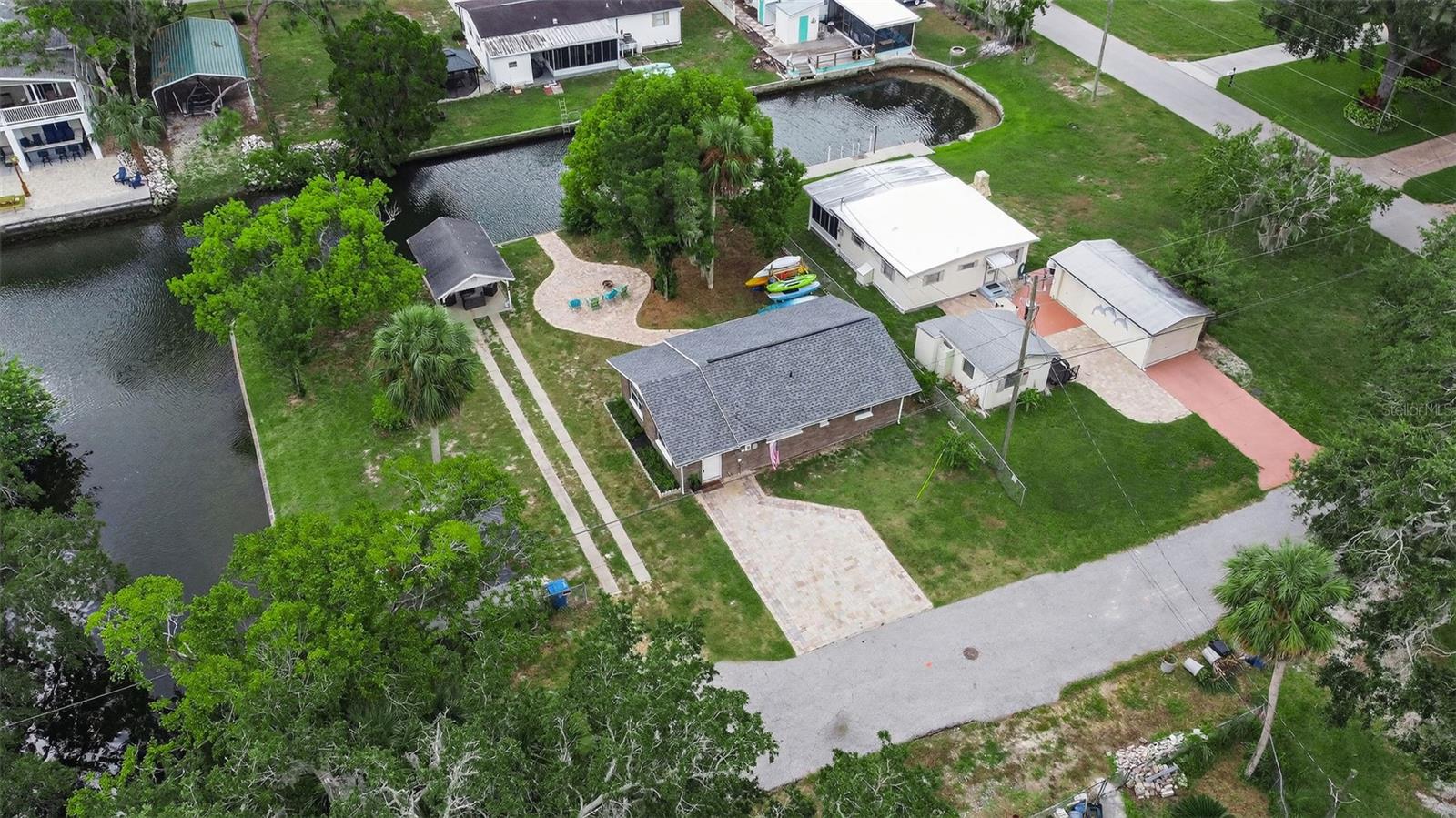 Image 42 of 52 For 5411 Teal Drive