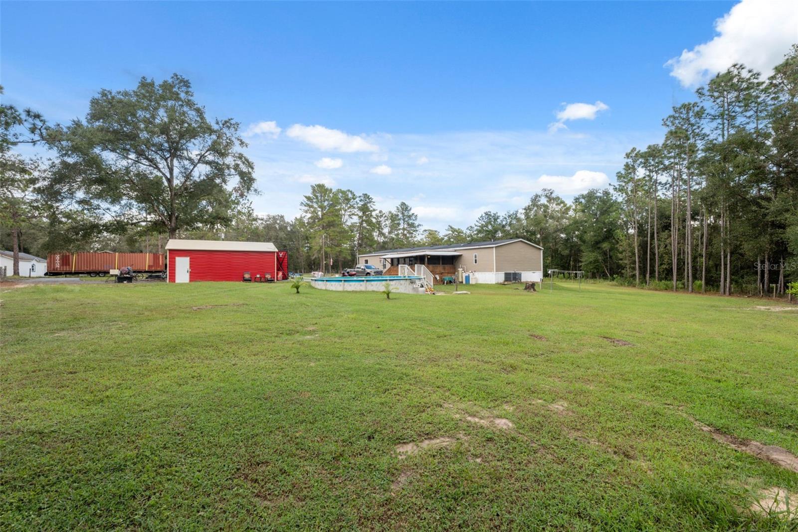 Image 35 of 61 For 16481 Oakview Drive