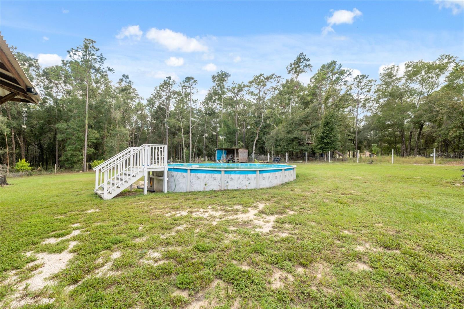 Image 45 of 61 For 16481 Oakview Drive