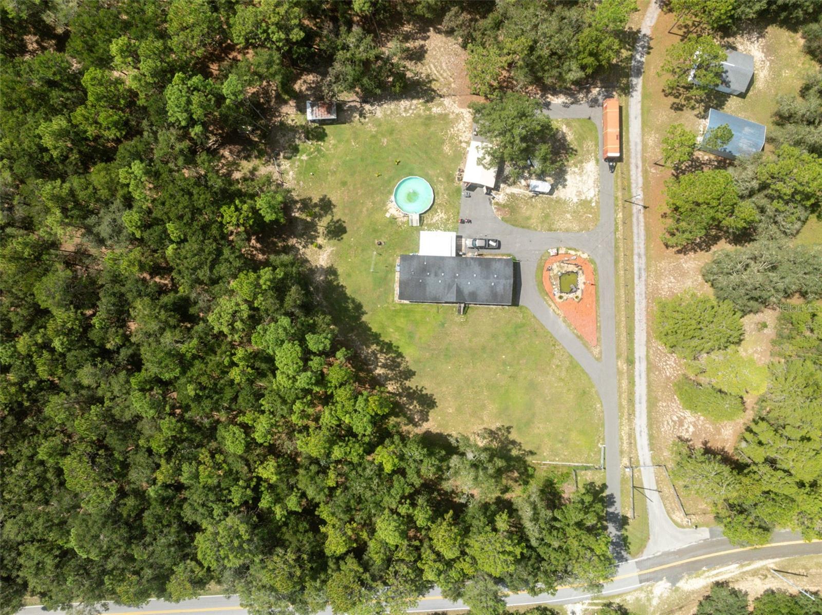 Image 49 of 61 For 16481 Oakview Drive