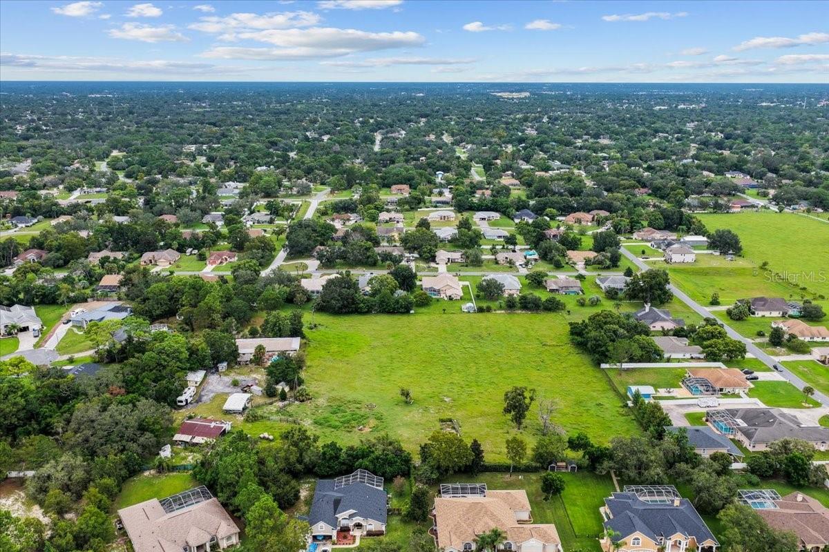 Listing photo id 20 for 470 Fay Avenue