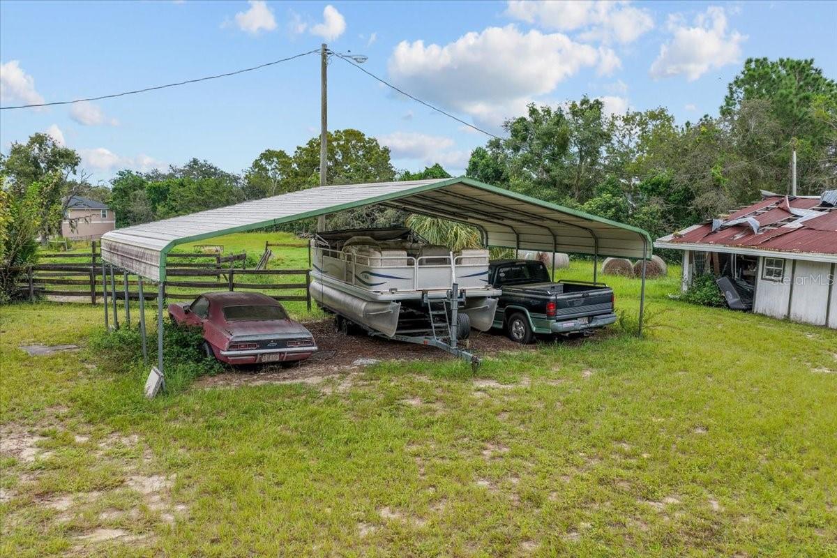 Listing photo id 24 for 470 Fay Avenue