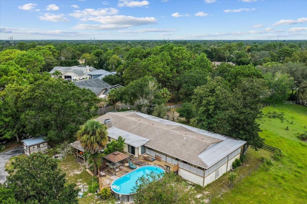 Listing photo id 30 for 470 Fay Avenue