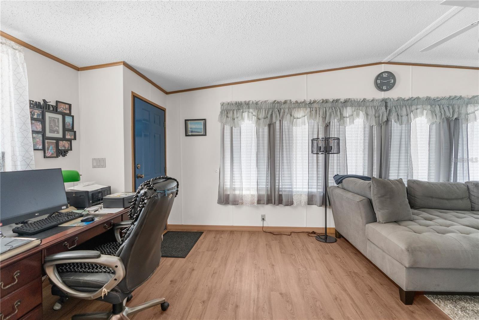 Image 18 of 39 For 9183 Salisbury Drive