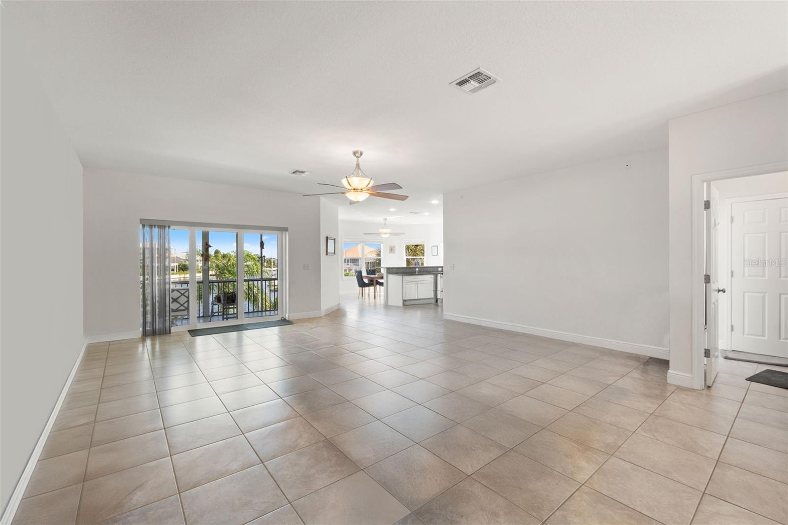 Image 12 of 92 For 4366 6th Isle Drive