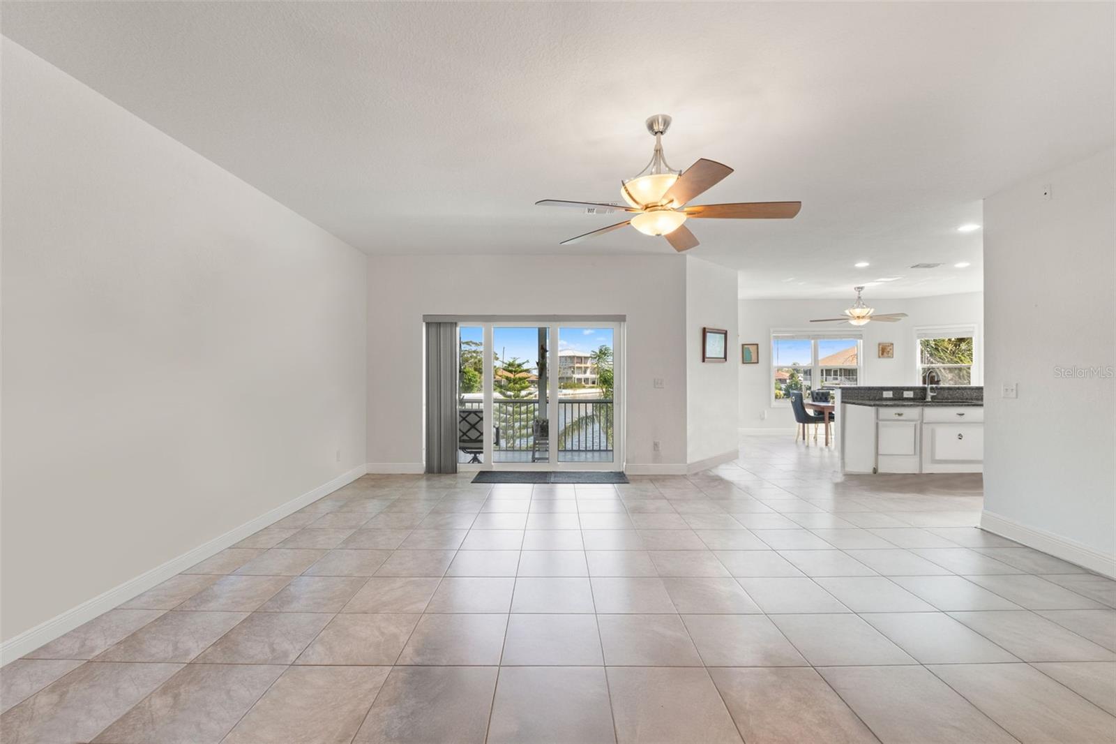 Image 14 of 92 For 4366 6th Isle Drive