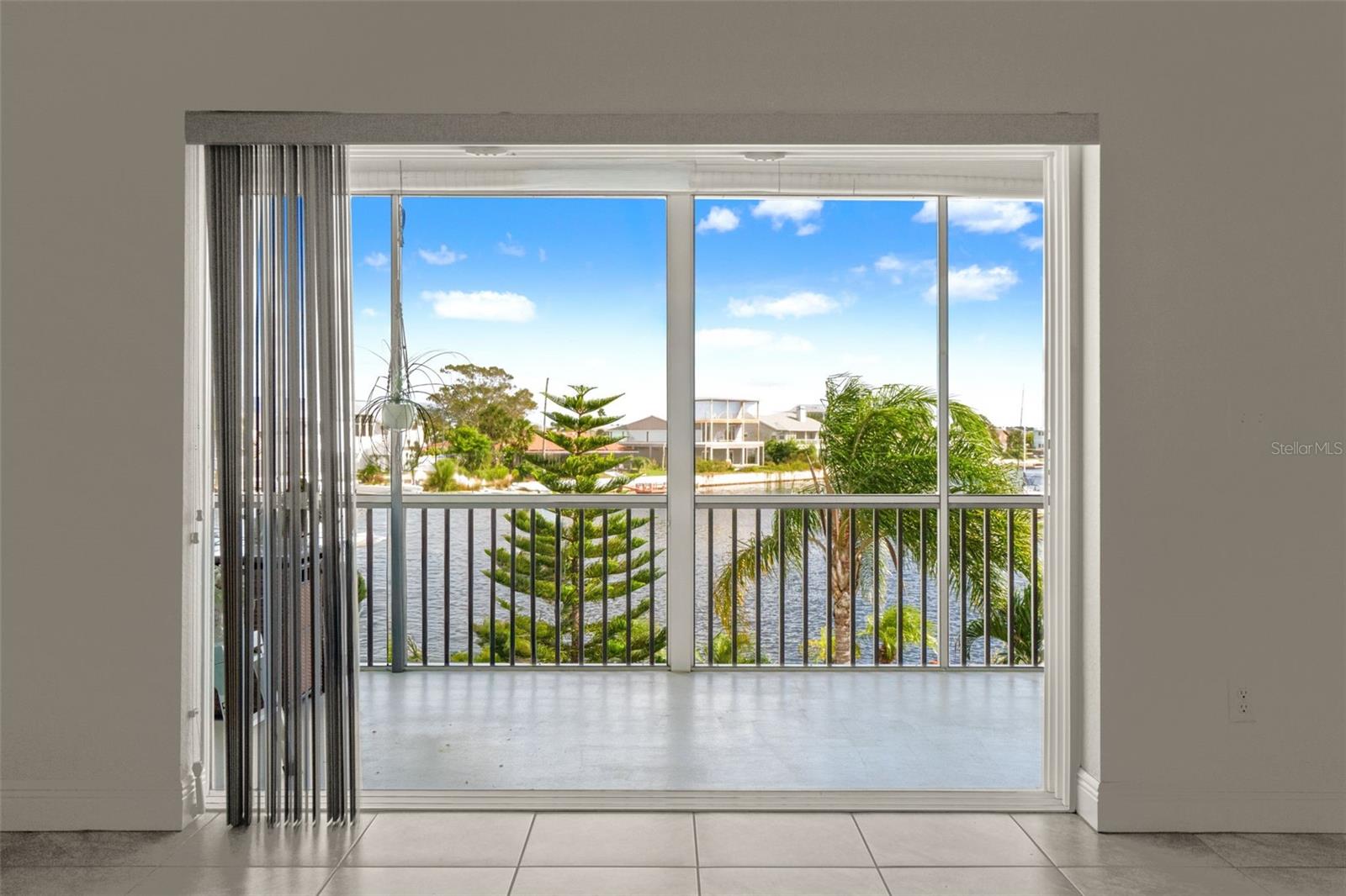 Image 28 of 92 For 4366 6th Isle Drive