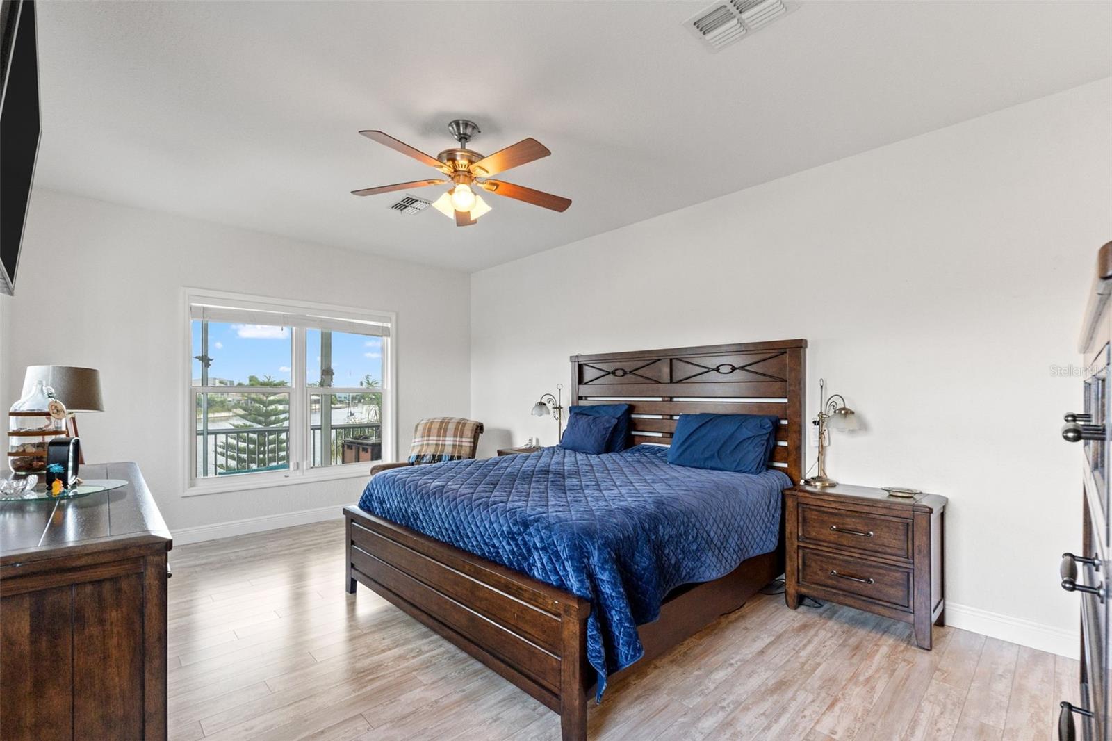 Image 42 of 92 For 4366 6th Isle Drive