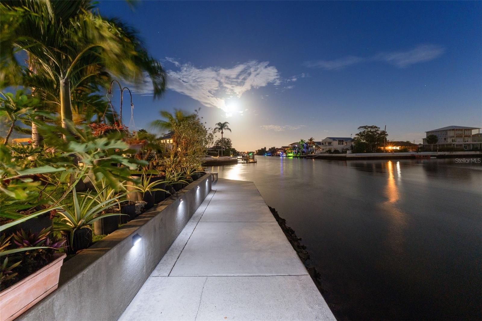 Image 81 of 92 For 4366 6th Isle Drive
